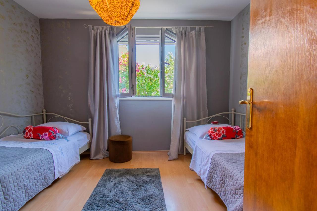 Villa Lean Makarska Exterior photo